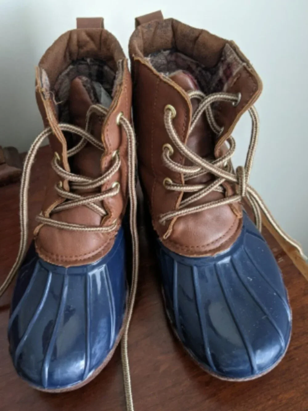 Adrienne Vittadini Girls Duck Boots - Size 1 - EUC